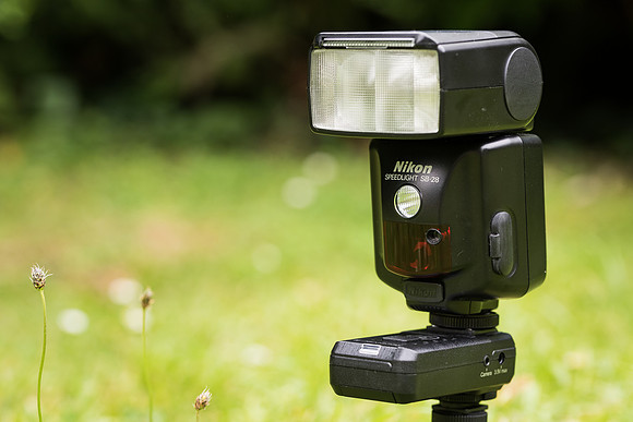 Nikon SB-28